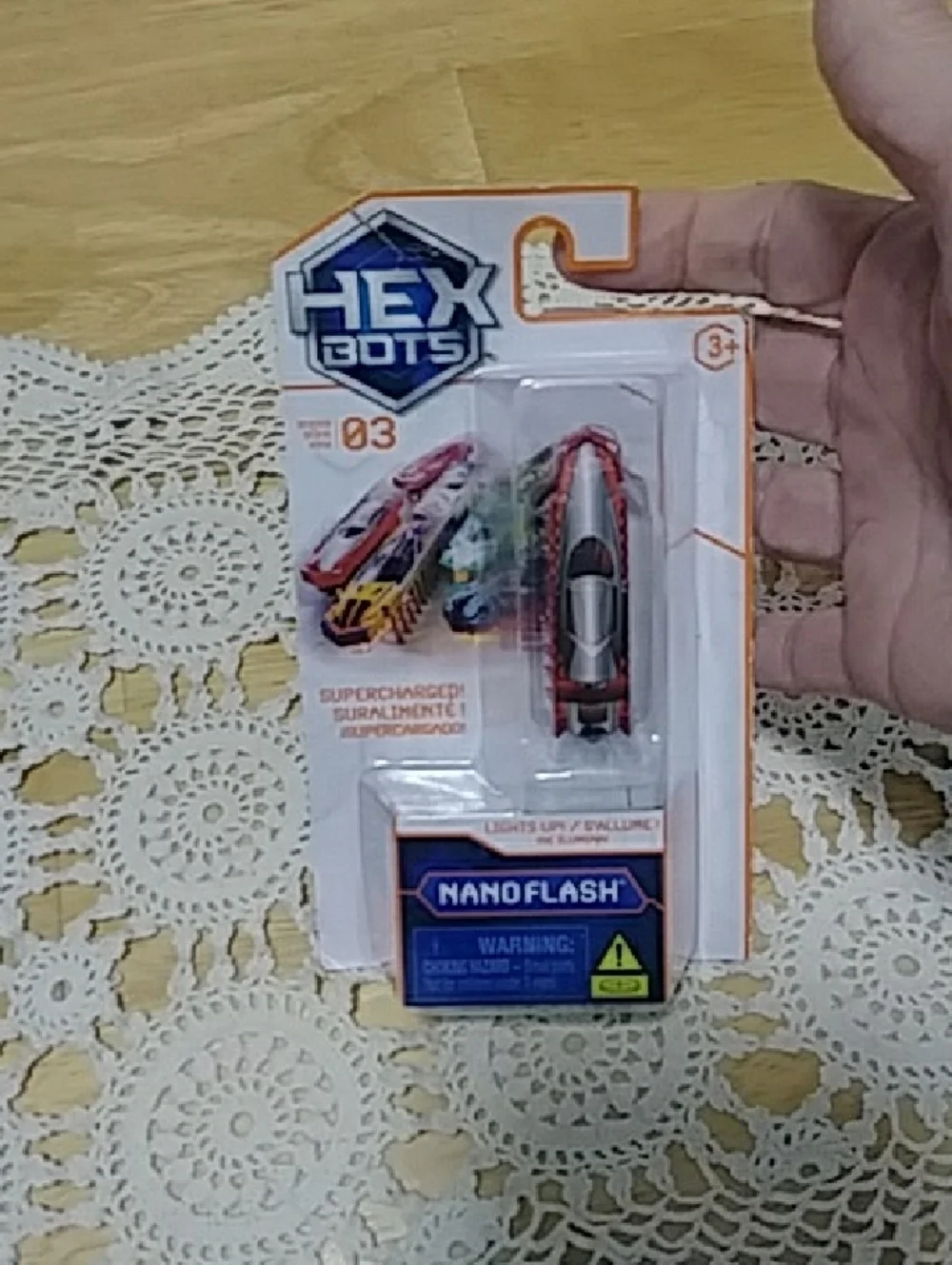 Hexbots 03 Nanoflash Vibration activated toy